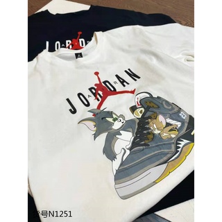 Nike de manga corta de las mujeres Air Jordan Flying Logo de manga corta T-shirt gato y ratón patrón impreso algodón deportes Casual suelto pareja media manga superior (6)