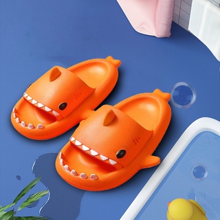 fuera de dibujos animados zapatillas tiburón niños zapatillas hogar antideslizante zapatillas de baño (1)