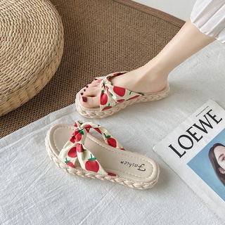 Trifle-soled slippers female summer wear ins tide 2021 new fairy air with skirt beach shoes vacation flip-flops