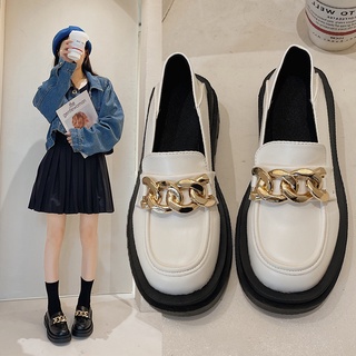 Nuevo diseño de las mujeres de la cadena de oro de cuero suave cómodo estilo universitario pequeño zapatos de cuero versión de todos los partidos zapatos de plataforma