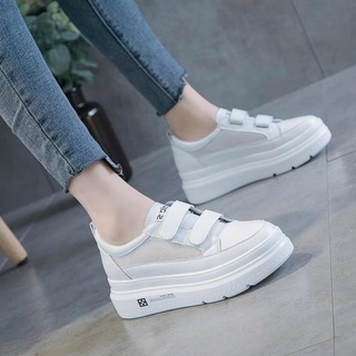Zapatillas de deporte estilo transpirable Velcro blanco zapatos estilo platform2021nuevo verano Casual pequeña malla versátil mujeres estudiantes (2)