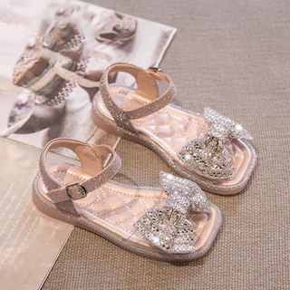 Sandalias para niña2021Nuevos zapatos de playa de moda para niños de verano antideslizantes de fondo suave medio y grande para niños pequeños zapatos de princesa