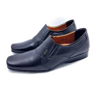 Zapatos formales para hombre serie 4402 de cuero genuino sin cordones