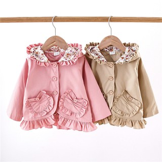 2021 spot niñas chaqueta otoño ropa de los niños nuevo dulce encaje bolsillo decoración de color sólido con capucha floral cortavientos adecuado para niñas de 3 meses a 2 años