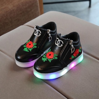 Zapatos de estilo coreano para niños con luces zapatos luminosos para niños botas de princesa zapatos de primavera para niñas zapatos de estudiante de una capa botas de tobillo impermeables (9)
