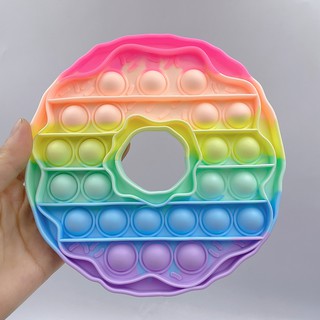 Nuevo arco iris entre nosotros Push Pops burbuja juguete Anti-estrés Pop It Fidget juguetes