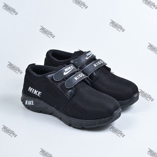Último modelo negro zapatos escolares para niños
