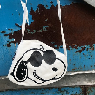 Bs de dibujos animados lindo bolsa de lona inclinada espalda Snoopy Spot hebilla magnética bolsa de lona 0928
