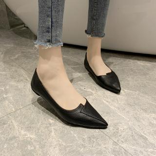 Las mujeres negro puntiagudo pisos/ Irregular Casual zapatos de cuero para las señoras/coreano zapatos de goma (2)