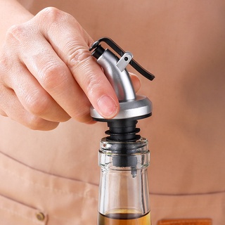 botella de aceite de plástico tapón de la cocina del hogar verter aceite de silicona tapón de la botella de aceite boquilla de desviación de aceite de oro boquilla de cerámica (3)