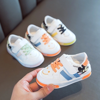 Moda nuevos niños zapatos deportivos bebé cómodo niño zapatos de fondo suave transpirable antideslizante zapatos de niños