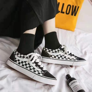Vans5563 Classic Black and White Checkerboard Plaid Shoes Women's Shoes One-step Street Trend Korean Version Super Light Men's Shoes Casual Shoes