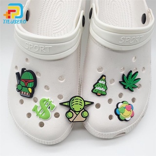 Nuevo llavero De zapatos con agujeros De Pvc Jibbitz Verde con dibujo/decoración De zapatos/tibujos animados