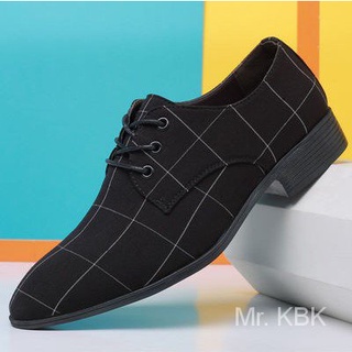 Zapatos de lona de los hombres Casual zapatos de los hombres del dedo del pie puntiagudo verano transpirable zapatos de tela de negocios versión de pelo estilista zapatos de cuero