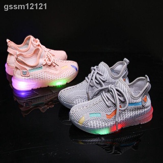 Zapatos de coco luminosos para niños 2021 nuevos niños de malla de tenis ligeros para correr zapatos luminosos medianos e d (8)