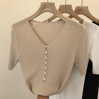 La nueva versión del cuello cuadrado suéter de seda de hielo salvaje camiseta de manga corta temperamento delgado ins