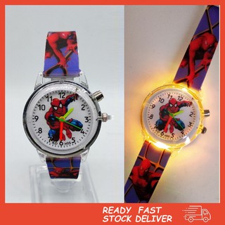 Reloj para niños Luz intermitente Spiderman Niños Relojes para niños Reloj luminoso para niños y niñas Reloj de correa de silicona con impresión