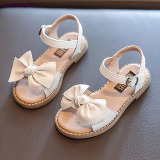 Las niñas sandalias 2021 verano nueva moda red celebridad pequeña princesa suela suave sandalias niños arco niña zapatos
