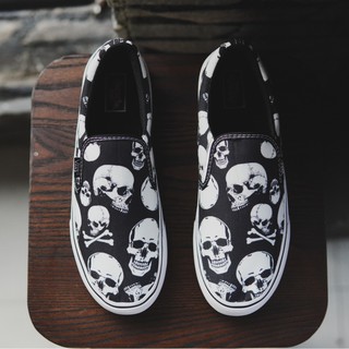 [spot] Zapatos casuales vans SLOP slip on vans Skull motif (1)