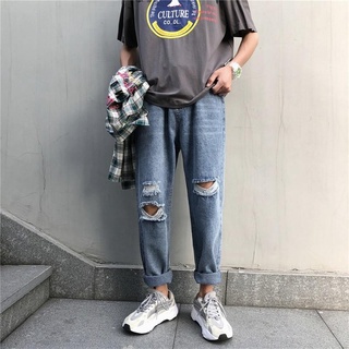 Los hombres Ripped Jeans verano moda Casual mediados de altura tobillo longitud suelta Denim Jeans pierna recta pantalones