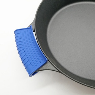 Silicone Pot Ear Clip Creatives Anti-Scalding Clip Cast Iron Pot Handle Insulation Hand Clip Pot Earmuffs (9)