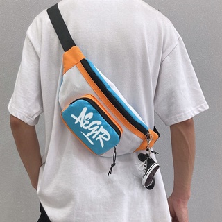 Bolsa de mensajero de los hombres de la marca de moda japonesa personalidad de la moda pequeña bolsa de mensajero de los hombres bolsa de pecho ins de la moda de la cintura