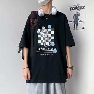 2021 primavera y verano nuevo ins harajuku suelto manga corta japonesa marca de moda ajedrez tablero impreso hombres y mujeres fondo camiseta