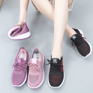Casual zapatillas de deporte con cordones Slip-on transpirable de malla zapatos de tela zapatos de verano de las mujeres zapatos de mamá viejo Beijing red nuevo