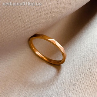 [en stock] anillo geométrico de diamante femenino índice dedo anillo red rojo moda personalidad ins tendencia retro simple titanio anillo de acero señora