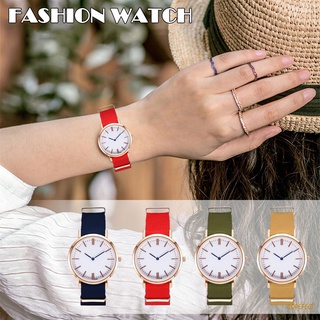 Relojes de negocios para mujer/relojes casuales con correa de lona de nailon con fondo blanco