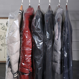 Cubierta desechable de plástico transparente para ropa (3)