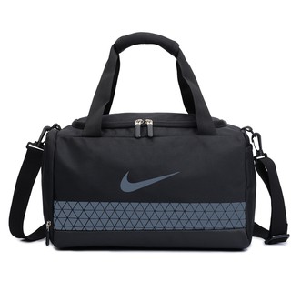 Nike Duffel bolsa de deporte de viaje bolso al aire libre impermeable entrenamiento Sling bag