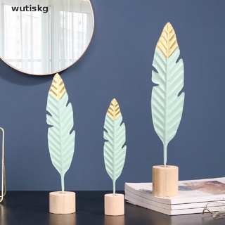 Wutiskg 1PC Nordic Creative Iron Feather Ornaments Figurines Home Decoration Accessories CO
