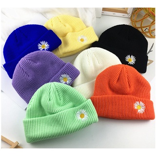 Kpop GD Fashion Daisy bordado sombrero de punto salvaje Color puro sombrero de lana personalizado creativo sombrero de punto