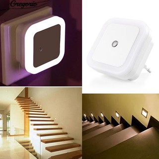 Luz LED automática de noche enchufe y ahorro de energía luz de Sensor oscuro lámpara de pared (2)