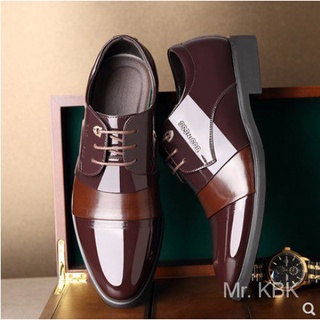 Los hombres de negocios Formal zapatos de cuero Casual puntiagudo dedo del pie de moda estilo británico con cordones de cuero de patente transpirable brillante zapatos de boda transfronterizo entrega (4)