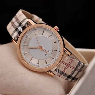 Nueva marca de lujo relojes de cuarzo de las señoras reloj a cuadros reloj de oro rosa Dial vestido Casual reloj de pulsera mujeres relojes