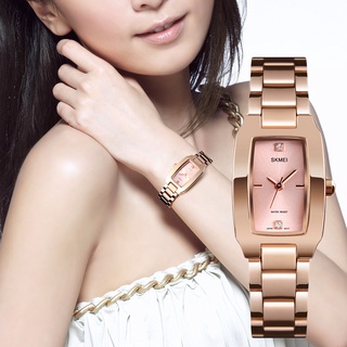Reloj de cuarzo con incrustaciones de diamantes de imitación rectangular con correa de acero para mujer