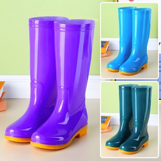 Las últimas botas de lluvia de tubo alto de las mujeres zapatos de agua más terciopelo caliente botas de lluvia impermeable antideslizante suela de goma zapatos de goma luz de verano