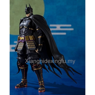 Vengadores 3 SHF Batman Ninja Movable Boxed Dressup Modelo Figura (1)