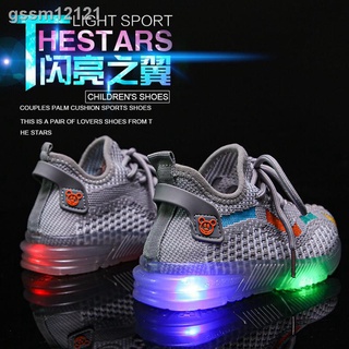 Zapatos de coco luminosos para niños 2021 nuevos niños de malla de tenis ligeros para correr zapatos luminosos medianos e d (1)