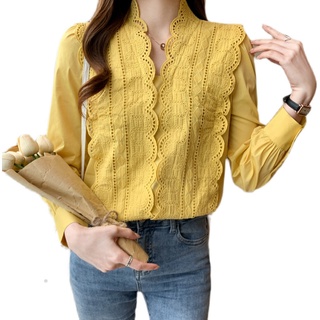 real shot in stock otoño 2021 estilo francés camisa de las mujeres diseño sentido nicho encaje chic top (5)