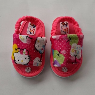 Lindo bebé niños sandalias Hello Kitty Motif