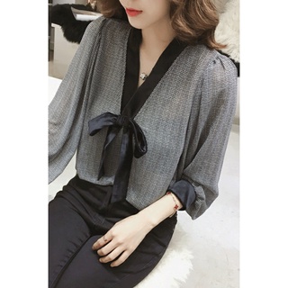 Blusa M-L color negro Material gasa nueva capa Base con estilo extranjero temperamento de moda suelto delgado y fresco blusa (5)